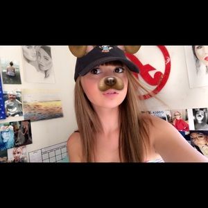 Meet your Posher, Kiana